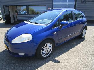 krockskadad bil auto Fiat Grande Punto 1.4-16V Dynamic 5drs 2007/2
