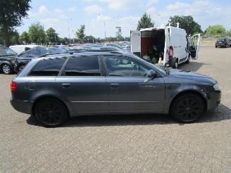Audi A4 Avant 2.5 TDI Pro-line Business picture 22