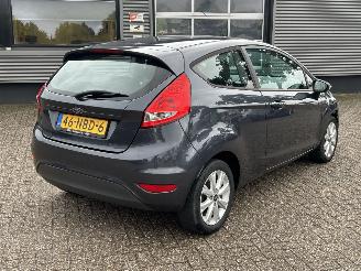 Schadeauto Ford Fiesta 1.25 Limited 2010/7