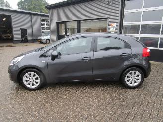 Kia Rio 1.2 CVVT Business Line 5drs picture 7
