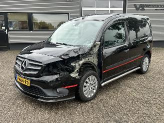 krockskadad bil auto Mercedes Citan 111 CDI BlueEFFICIENCY 2018/7
