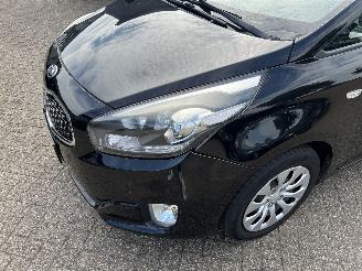 Kia Carens 1.6 DGi Comfort Pack picture 24