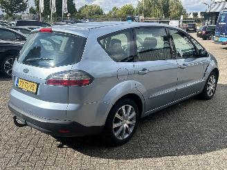 Ford S-Max 2.0-16V picture 5