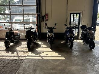 Yamaha  Partij 5 scooters picture 2