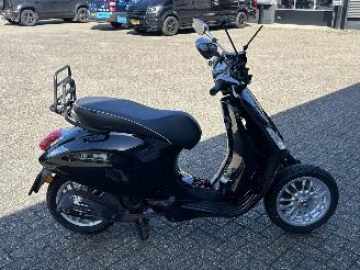 Vespa  Sprint picture 6