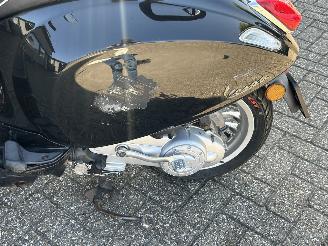 Vespa  Sprint picture 12