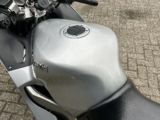 Kawasaki ZZ - R 1200  picture 13