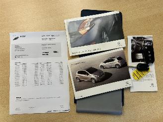 Peugeot 208 1.4 e-HDi Active Automaat 1e eigenaar picture 29