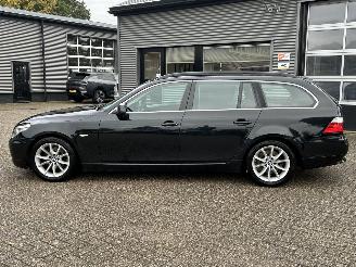 BMW 5-serie 520i Touring Automaat picture 2