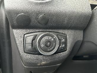 Ford Transit Courier 1.5 TDCI Ambiente Start&Stop picture 13