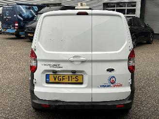 Ford Transit Courier 1.5 TDCI Ambiente Start&Stop picture 4
