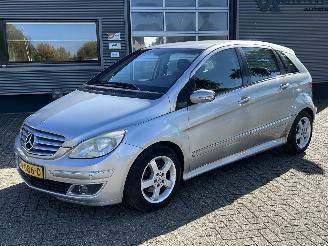 Avarii autoturisme Mercedes B-klasse B170 Automaat 2005/9