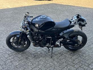 Suzuki GSX-R750  picture 6