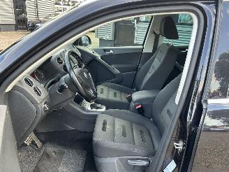 Volkswagen Tiguan 2.0 TDI Sport&Style 4Motion Automaat picture 10
