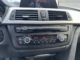 BMW 3-serie 318D Touring High Executive Automaat picture 22