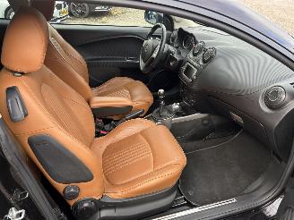 Alfa Romeo MiTo 0.9 Twinair Esclusivo picture 13