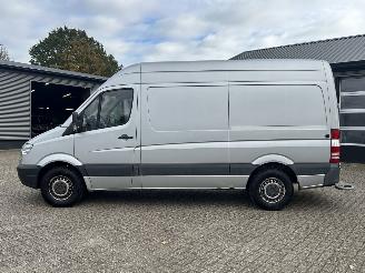 Mercedes Sprinter 215 2.2 CDI picture 2