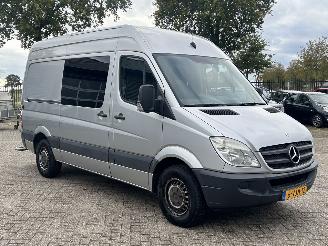Mercedes Sprinter 215 2.2 CDI picture 7