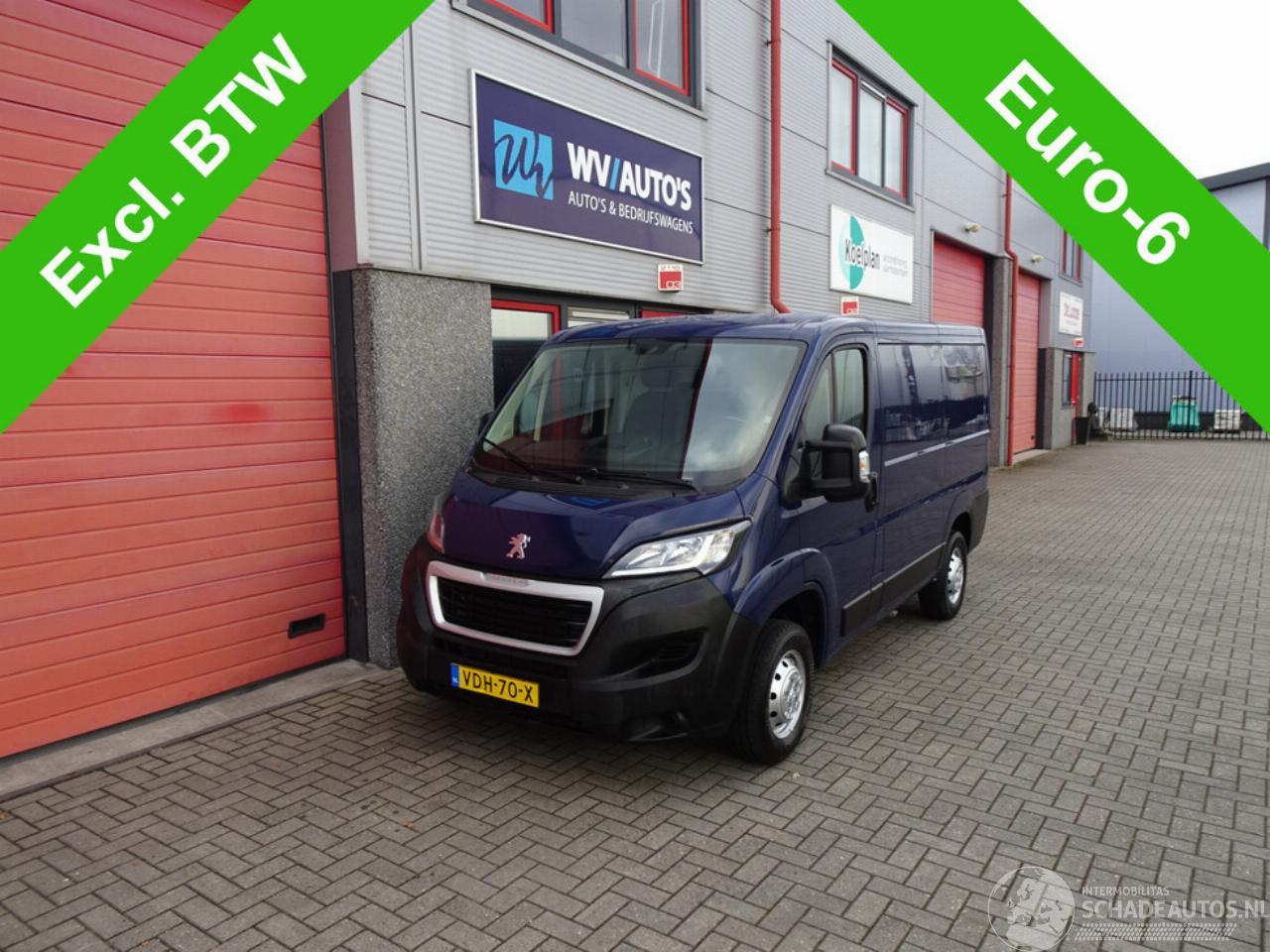 Peugeot Boxer 330 2.2 BlueHDi 120 L1H1 Premium 3 zits airco