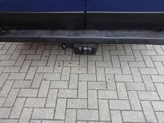 Peugeot Boxer 330 2.2 BlueHDi 120 L1H1 Premium 3 zits airco picture 11