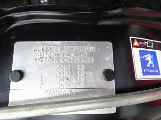 Peugeot Boxer 330 2.2 BlueHDi 120 L1H1 Premium 3 zits airco picture 29