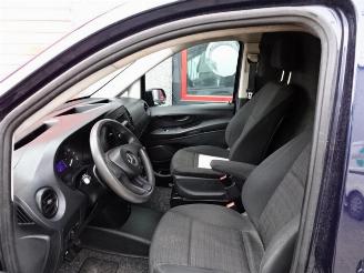 Mercedes Vito 109 CDI Functional airco rijdbare schade picture 13