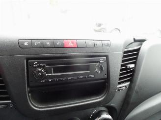 Iveco Daily 35S15V 2.3 352 H3 L 3 zits airco 3500kg ahk picture 8