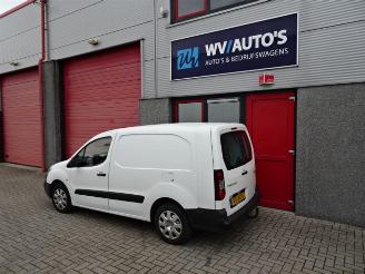 Peugeot Partner 120 1.6 BlueHDi 100 L1 Première S&S xxl airco picture 2