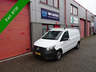 occasion commercial vehicles Mercedes Vito 109 CDI 165501 km airco imperiaal 2015/8