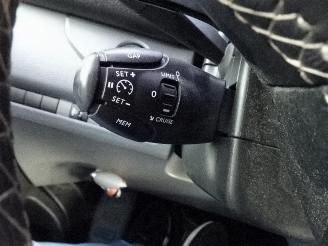 Peugeot Expert 231L 2.0 BlueHDI 180 DC Premium 180 PK LEER picture 21