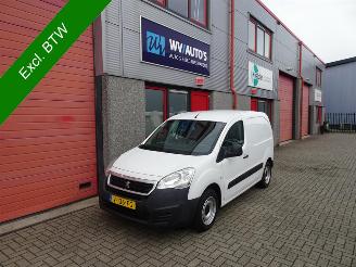voitures fourgonnettes/vécules utilitaires Peugeot Partner 120 1.6 HDi 75 L1 XR airco 3 zits 150053 km !!!!!!! 2017/3