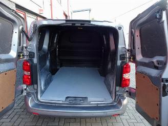 Toyota Proace Worker 2.0 D-4D Professional automaat airco 2 x schuifdeur lmv picture 7