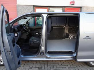 Toyota Proace Worker 2.0 D-4D Professional automaat airco 2 x schuifdeur lmv picture 5