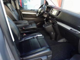 Peugeot Expert 2.0 BlueHDI 150 Long Sport DC 2 x schuifdeur picture 17