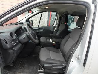 Renault Trafic 2.0 dCi 120 T29 L2H1 DC Comfort 5 pers airco navi ahk picture 8
