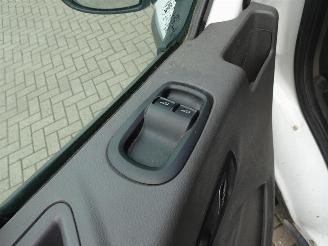 Ford Transit 350 2.0 TDCI L3H3 Trend RWD versnellingsbak stuk picture 21
