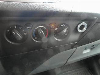 Ford Transit Custom 290 2.2 TDCI L2H1 Trend DC 6 pers airco picture 16