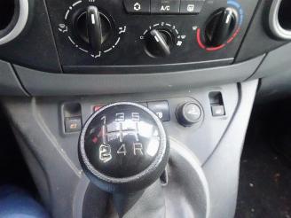 Peugeot Partner 120 1.6 HDI L1 XR airco picture 17