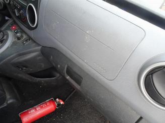 Peugeot Partner 120 1.6 HDI L1 XR airco picture 13