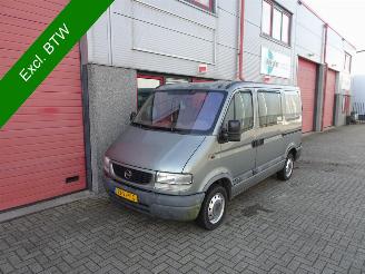 Käytettyjen commercial vehicles Opel Movano 2.2 DTi L1H1 DC airco 6 pers 2 x schuifdeur 2001/3