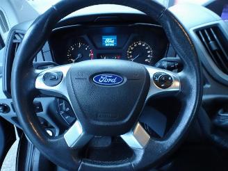 Ford Transit 350 2.2 TDCI L4H1 Ambiente picture 15