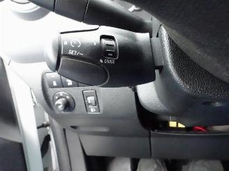 Peugeot Partner 120 1.6 BlueHDi 75 L1 Première navi airco picture 18