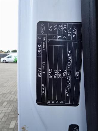 Ford Transit 350L 2.2 TDCI HD picture 11