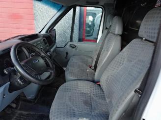 Ford Transit 300S 2.2 TDCI SHD 3 zits airco picture 10