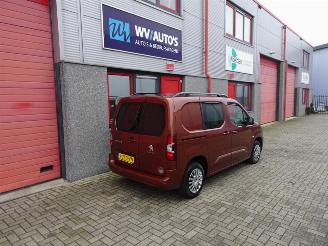 Peugeot Partner 1.6 BlueHDI Premium navi 2 x schuifdeur airco picture 3