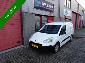occasion commercial vehicles Peugeot Partner 122 1.6 e-HDI L2 XR airco inrichting imperiaal 2014/6