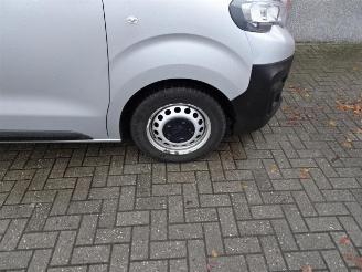 Peugeot Expert 231S 2.0 BlueHDI 120 Premium picture 21