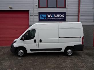 Peugeot Boxer 330 2.0 BlueHDI L2H2 Premium Pack 2 x schuifdeur picture 12