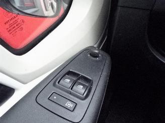 Peugeot Boxer 330 2.0 BlueHDI L2H2 Premium Pack 2 x schuifdeur picture 30