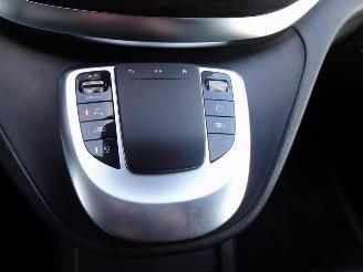 Mercedes V-klasse 300d Extra Lang Avantgarde Edition vol leer navi 2 x schuifdeur 147065 km !!!!!! picture 15